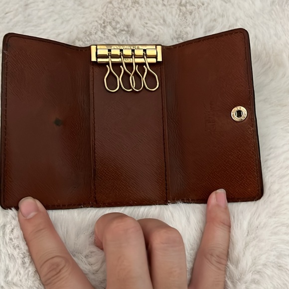 Vintage Louis Vuitton 4 key case - Picture 3 of 8